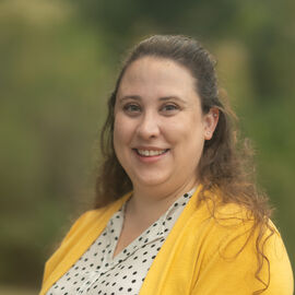 Anne Breedlove Headshot