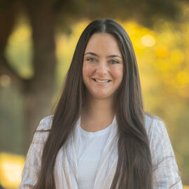 Heather Kilway Headshot