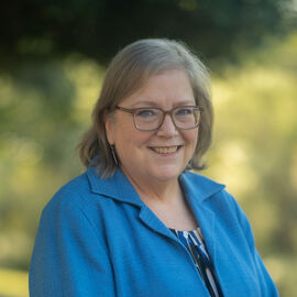 Janet Ketcham Headshot